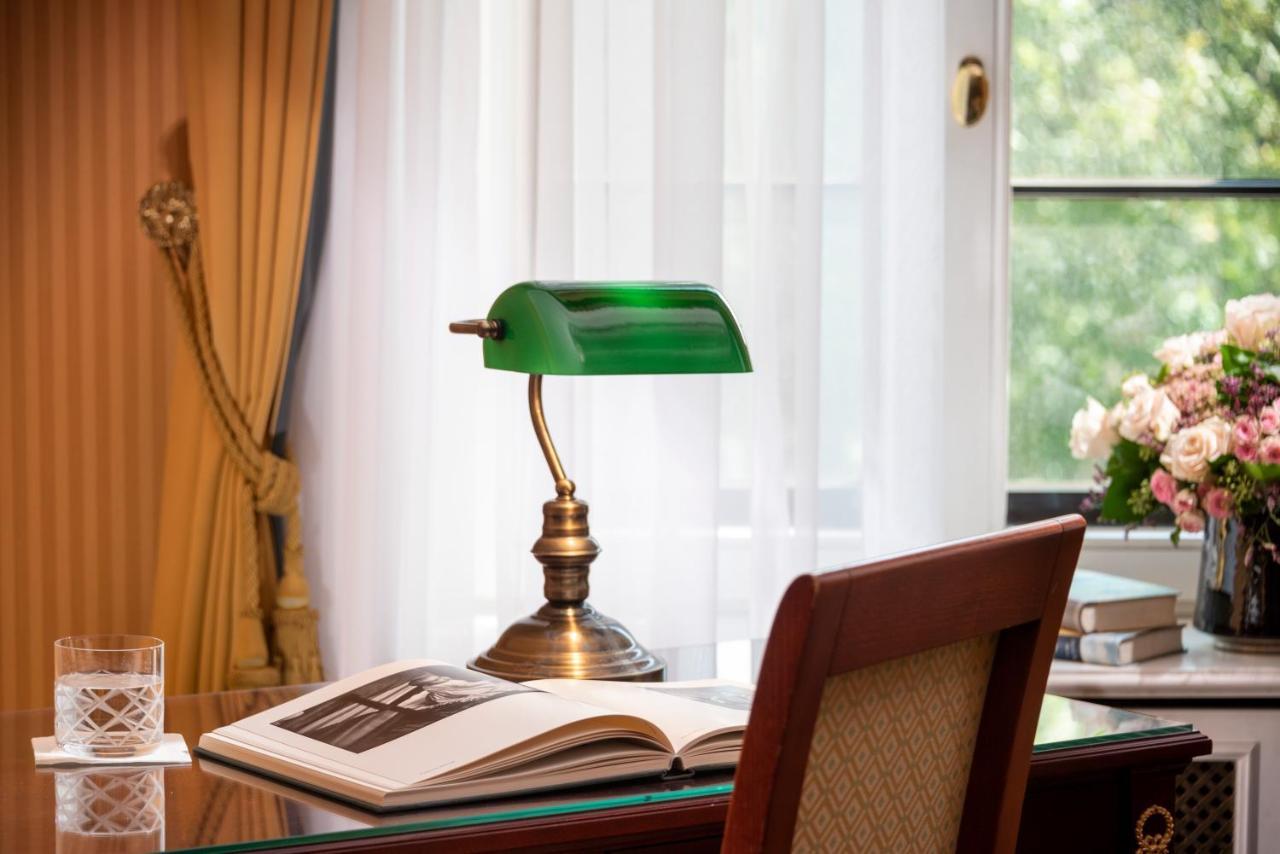 Hotel Western Premier Grand Russischer Hof 4*