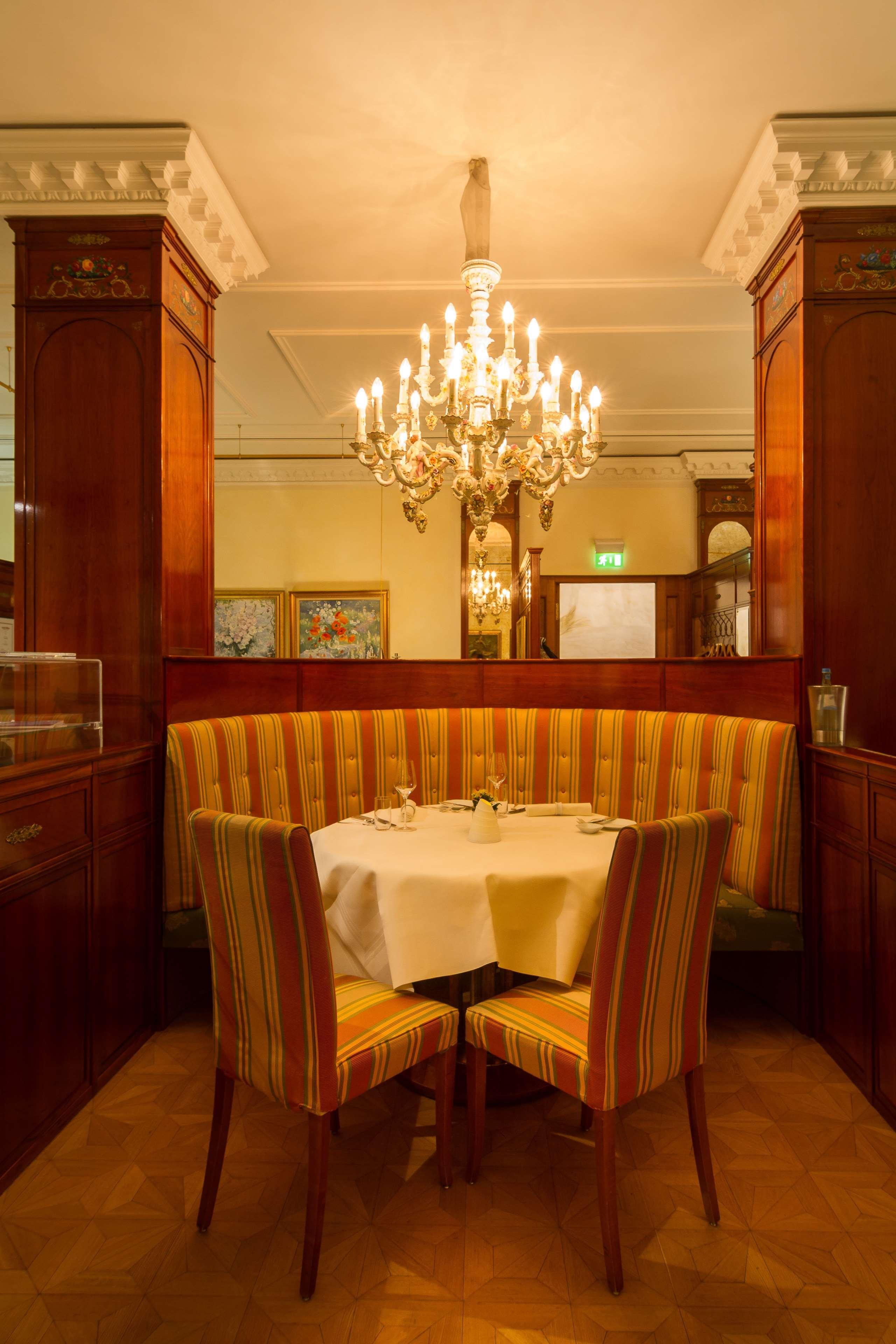 Hotel Western Premier Grand Russischer Hof 4*